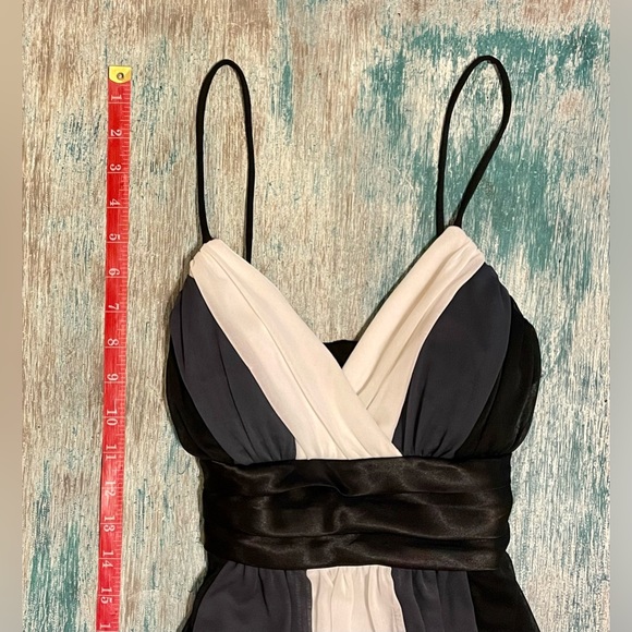 Y2K Vintage Cocktail Dress; Small; black/grey/white - Picture 5 of 9